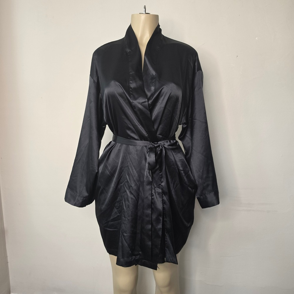 Victoria's Secret Robe Womens OS Black Satin Wrap Short Pockets 100% Polyester